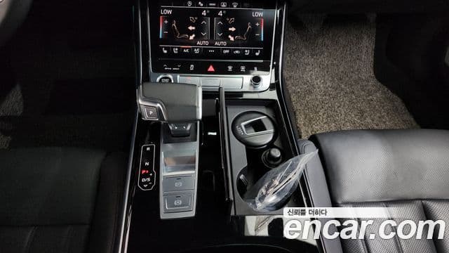 Audi A8 2023 — ფოტო 9/20