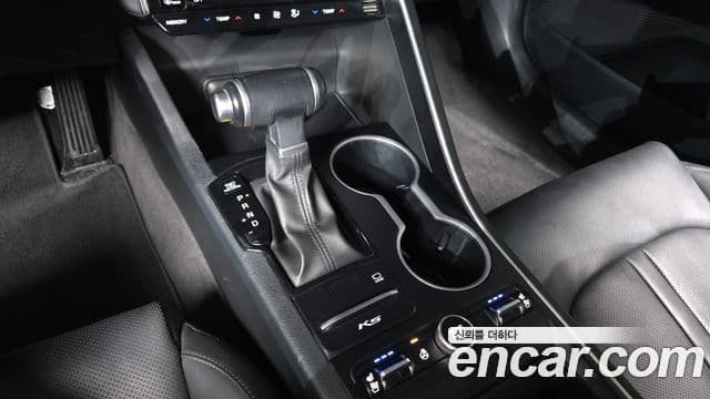 Kia K5 2021 — фото 9 из 20