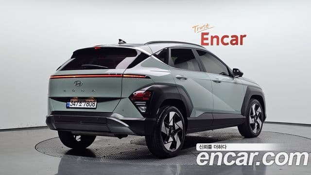 Hyundai Kona 2023 — ფოტო 2/20