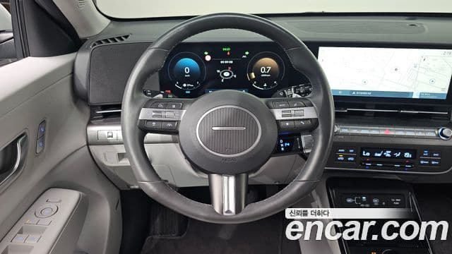 Hyundai Kona 2023 — фото 13 из 20