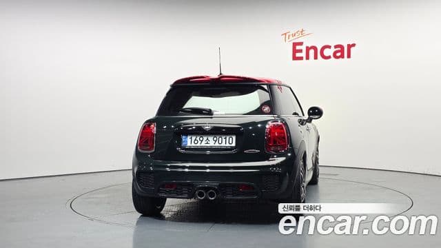 Mini Cooper S 2020 — ფოტო 3/20