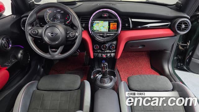 Mini Cooper S 2020 — ფოტო 6/20