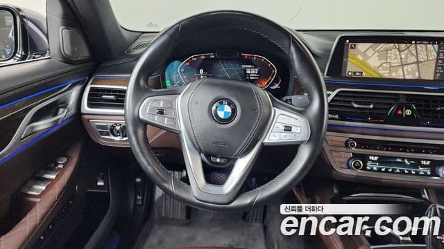 BMW 7 Series 2019 — Фото 14/20