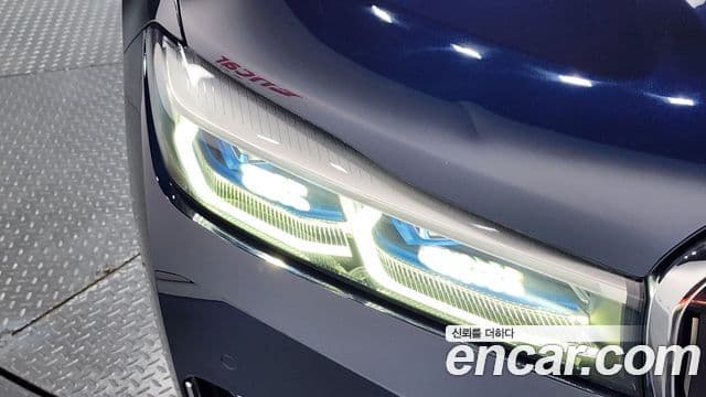 BMW 7 Series 2019 — Photo 3/42