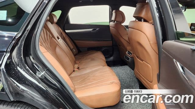 Genesis Electrified G80 2021 — фото 11 из 20
