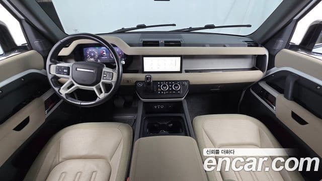 Land Rover Defender 2020 — Фото 7/20