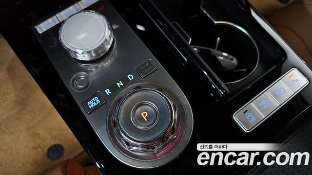 Genesis G80 2024 — Şəkil 13/39
