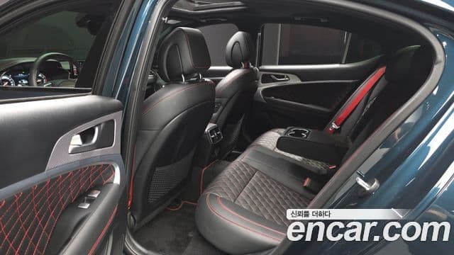 Genesis G70 2022 — фото 11 из 20