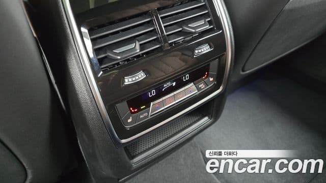 BMW X6 2025 — Şəkil 18/20