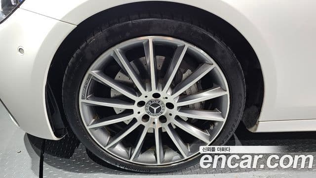 Mercedes-Benz E-Class 2022 — Şəkil 5/20