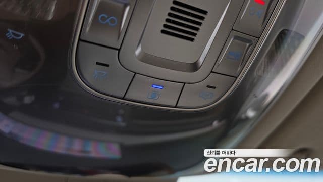 Genesis GV80 2024 — ფოტო 19/20