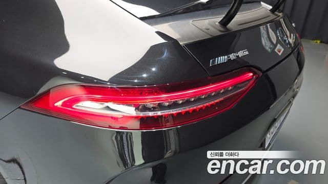 Mercedes-Benz AMG GT 2021 — Photo 25/33