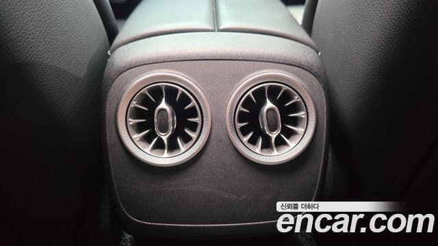 Mercedes-Benz AMG GT 2021 — Photo 16/33