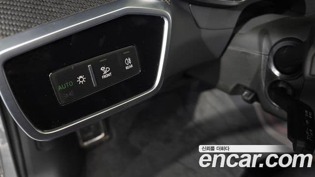 Audi RS6 2025 — Photo 19/33