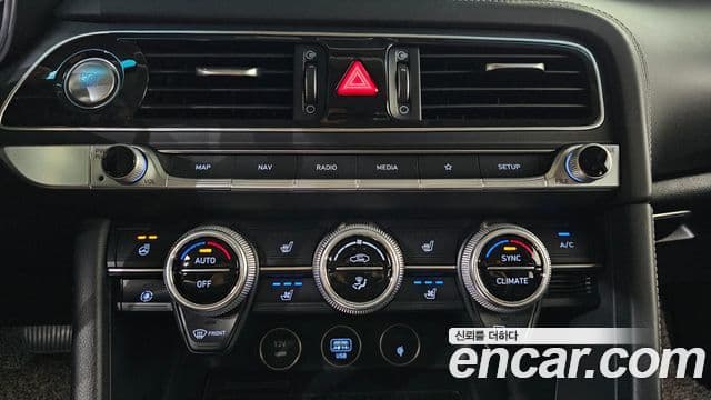 Genesis G70 2020 — фото 18 из 20