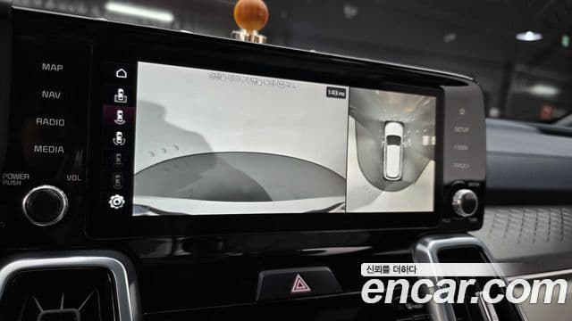 Kia Sorento 2022 — фото 17 из 20