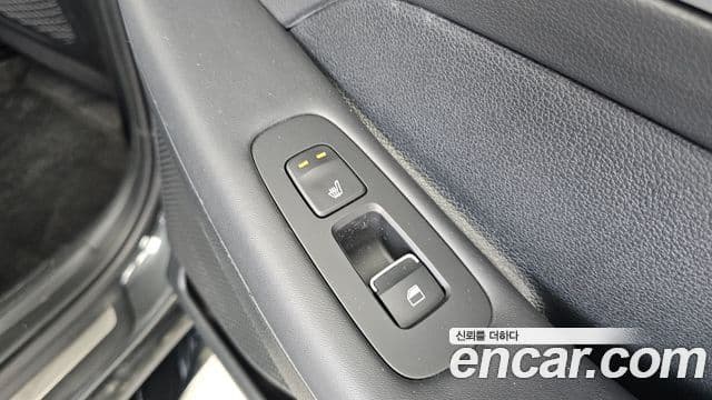 Hyundai Sonata 2020 — ფოტო 19/20