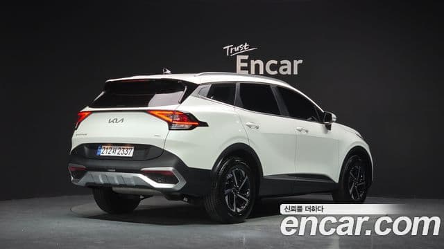 Kia Sportage 2024 — ფოტო 2/20