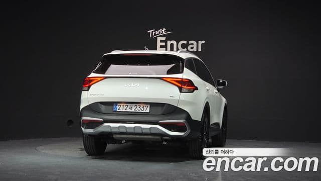 Kia Sportage 2024 — ფოტო 4/20