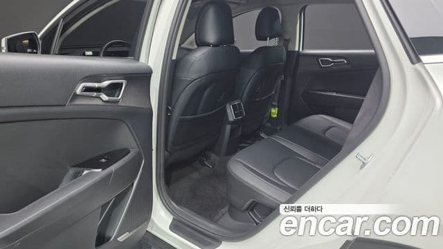 Kia Sportage 2024 — ფოტო 12/20