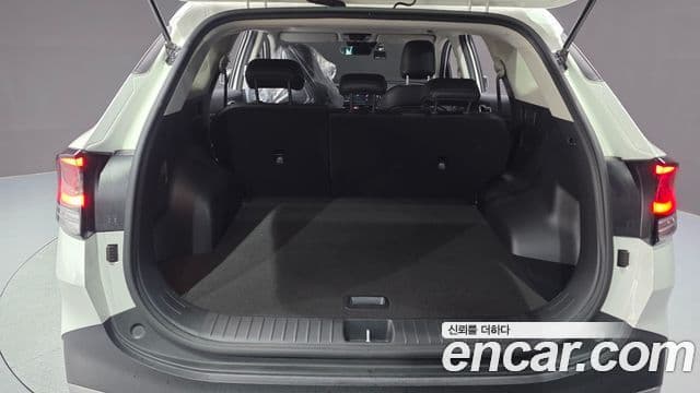 Kia Sportage 2024 — ფოტო 16/20