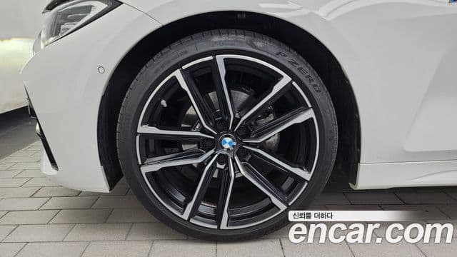 BMW 4 Series 2023 — ფოტო 5/20