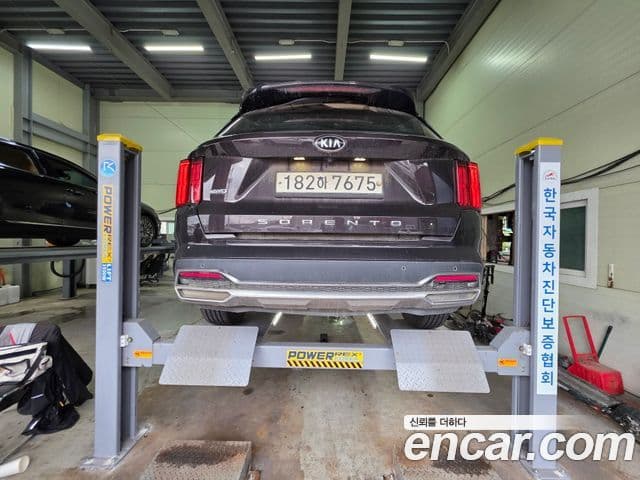 Kia Sorento 2020 — Фото 2/2
