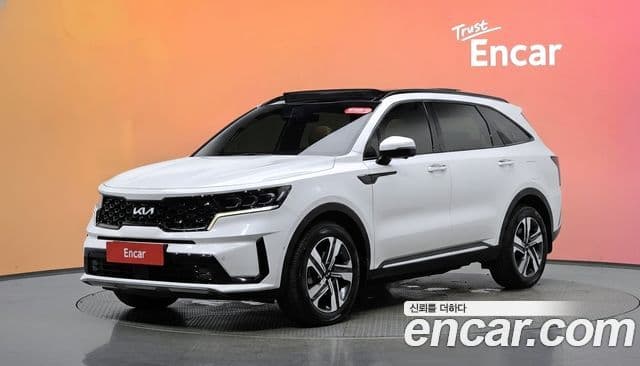 Kia Sorento 2022 — Фото 1/20