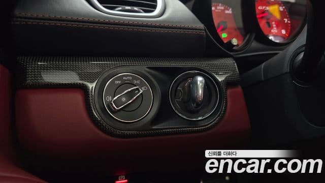 Porsche 718 Boxster 2019 — фото 15 из 20