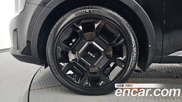 Kia Sorento 2025 — ფოტო 5/20