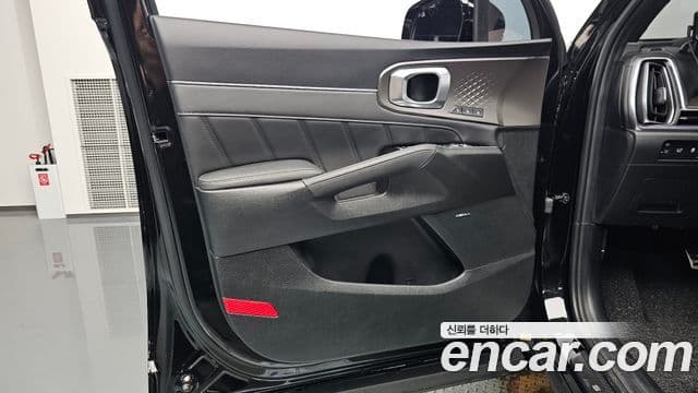 Kia Sorento 2025 — Photo 33/34