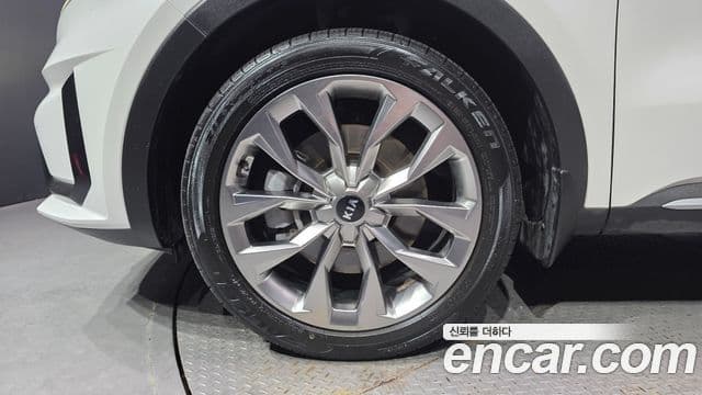 Kia Sorento 2021 — Şəkil 5/20