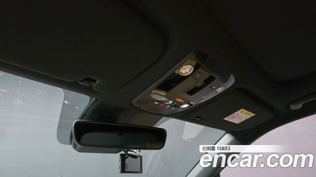 Kia Sorento 2021 — Şəkil 17/20