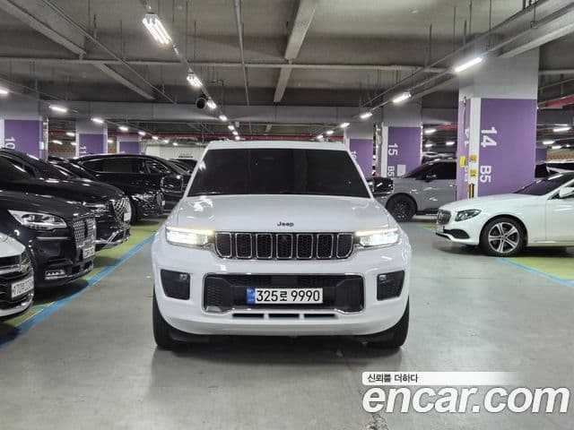 Jeep Grand Cherokee 2022 — ფოტო 1/20