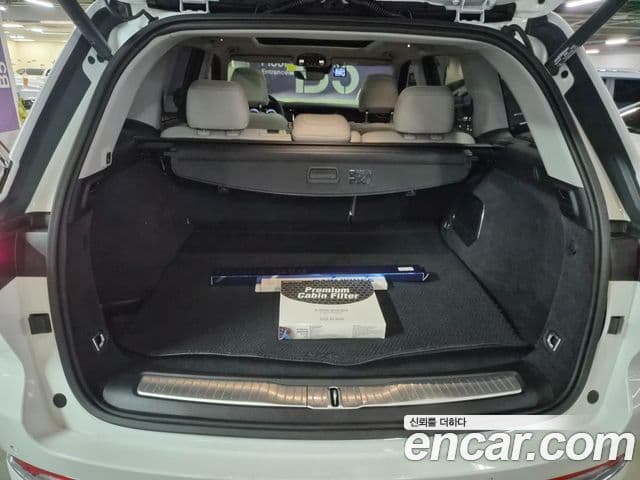 Jeep Grand Cherokee 2022 — фото 17 из 20