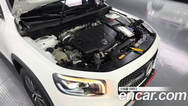 Mercedes-Benz GLB-Class 2021 — фото 6 из 20