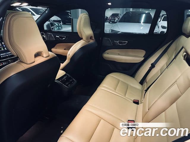 Volvo V60 Cross Country 2024 — Şəkil 10/20