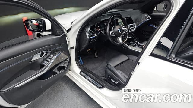 BMW 3 Series 2021 — Şəkil 10/20
