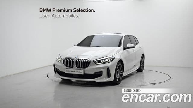 BMW 1 Series 2021 — ფოტო 20/20