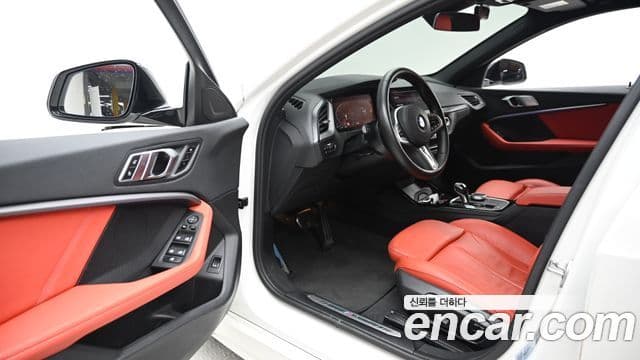 BMW 1 Series 2021 — ფოტო 10/20