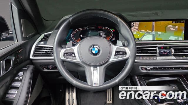 BMW X7 2021 — фото 14 из 20