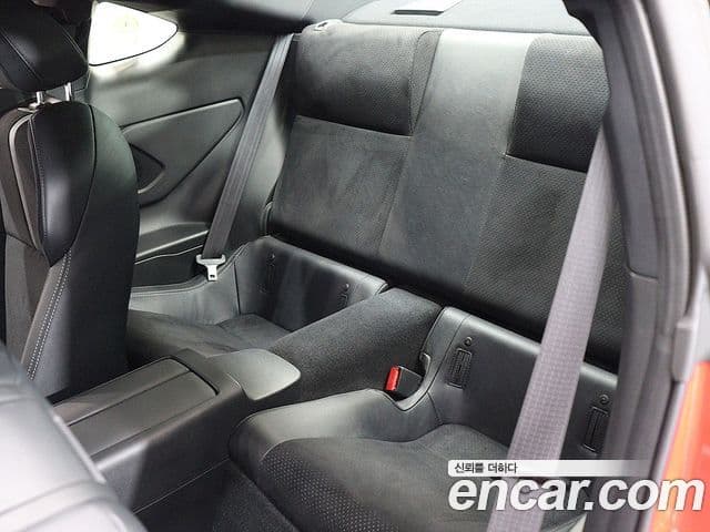 Toyota GR86 2024 — ფოტო 19/20