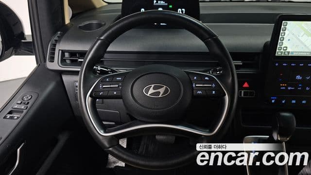 Hyundai Staria 2025 — Şəkil 14/20