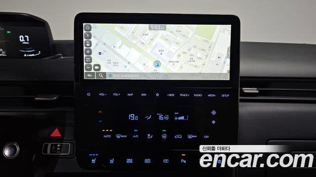 Hyundai Staria 2025 — Şəkil 15/20