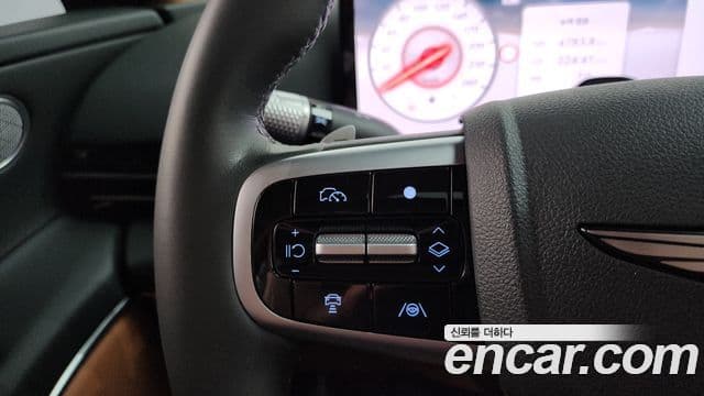Genesis GV80 2024 — ფოტო 16/20