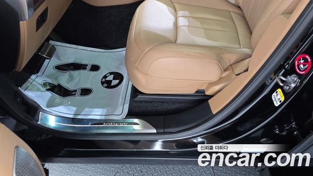 Land Rover Range Rover 2025 — Photo 4/41