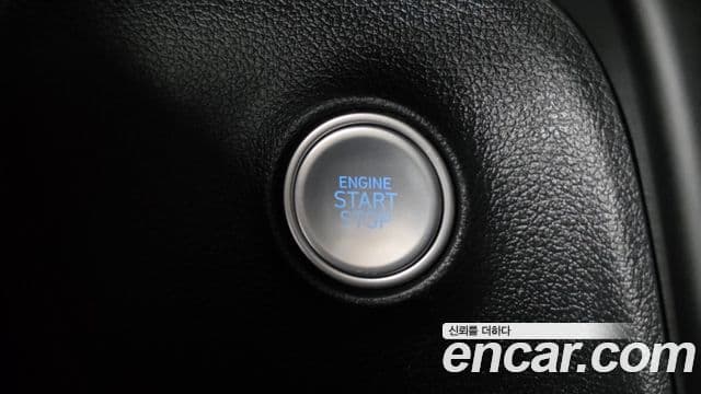 Hyundai Staria 2023 — Фото 16/20
