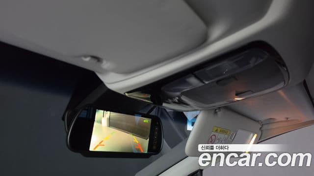 Hyundai Staria 2023 — Фото 19/20