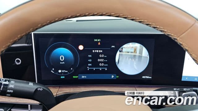 Hyundai Santa Fe 2024 — ფოტო 8/20