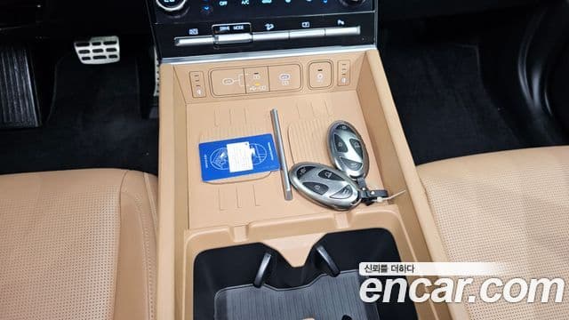 Hyundai Santa Fe 2024 — ფოტო 16/20